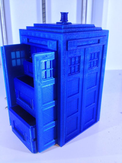 Blue TARDIS jewellery box, 3D printed on the Ultimaker 2. 